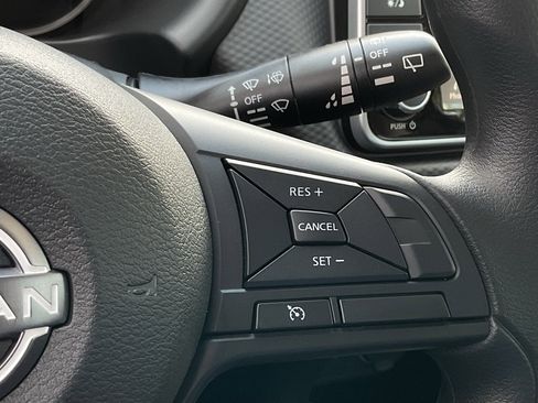 New 2025 Nissan Kicks Play S image 23