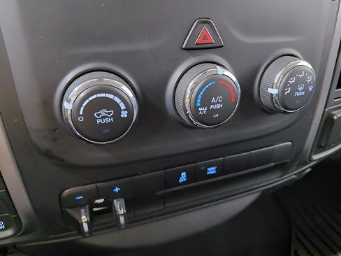 Used 2023 RAM 1500 Classic SLT w/ Protection Group AWD/4WD image 10