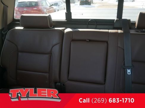 Used 2014 Chevrolet Silverado 1500 High Country image 44