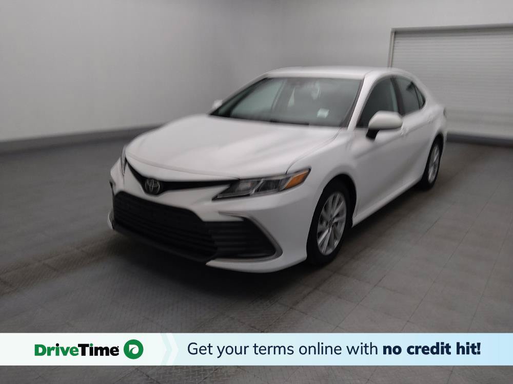 Used 2023 Toyota Camry LE FWD image 1