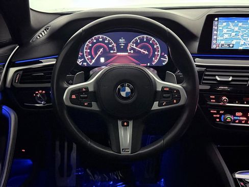 Used 2019 BMW M550i xDrive w/ Dynamic Handling Package AWD/4WD image 31