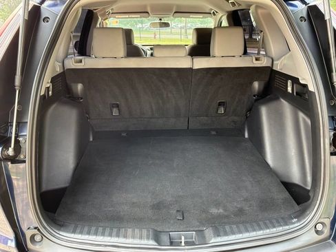 Used 2018 Honda CR-V LX image 28