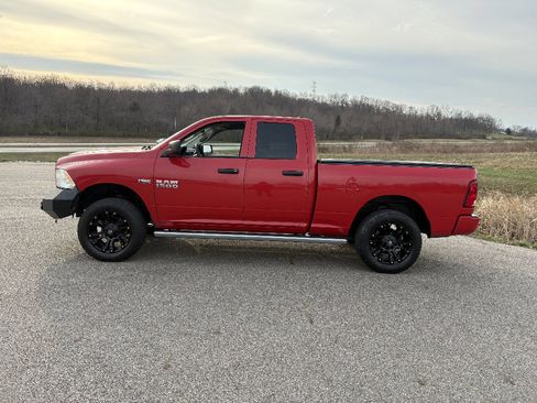 Used 2014 RAM 1500 Express image 2