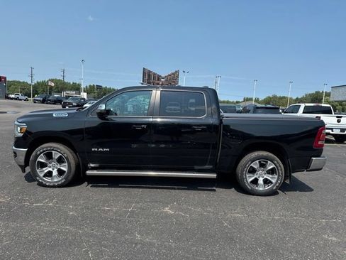 Used 2023 RAM 1500 Laramie AWD/4WD image 5