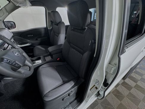 New 2025 Nissan Frontier SV w/ SV Convenience Package image 23