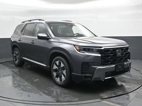 New 2026 Honda Pilot Elite image 4
