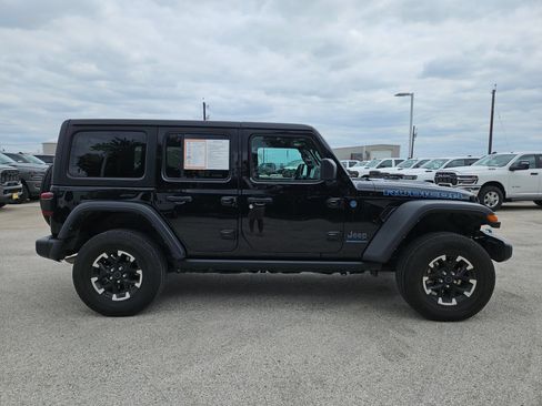 Used 2024 Jeep Wrangler Unlimited Rubicon 4xe AWD/4WD image 2