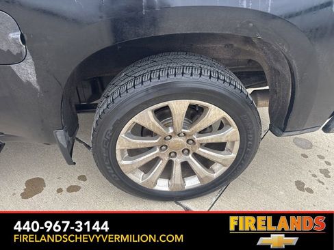 Used 2019 Chevrolet Silverado 1500 High Country w/ Technology Package image 31