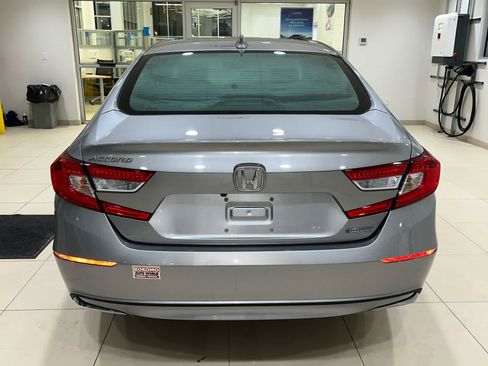 Used 2019 Honda Accord Hybrid image 10