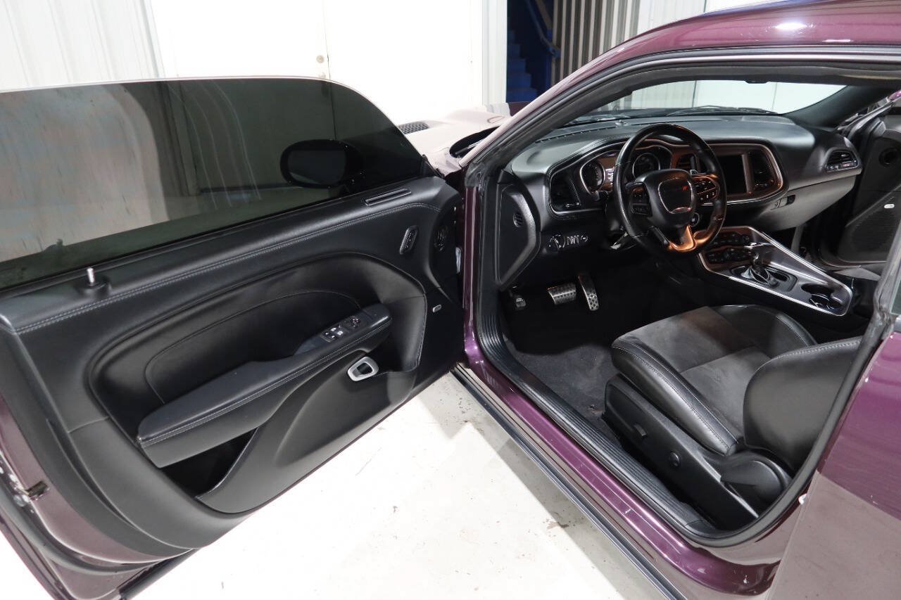 Used 2022 Dodge Challenger R/T Scat Pack w/ Plus Package RWD image 16