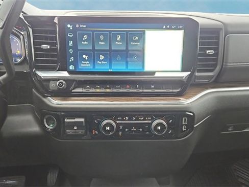 Used 2024 Chevrolet Silverado 1500 LT w/ Safety Package image 10