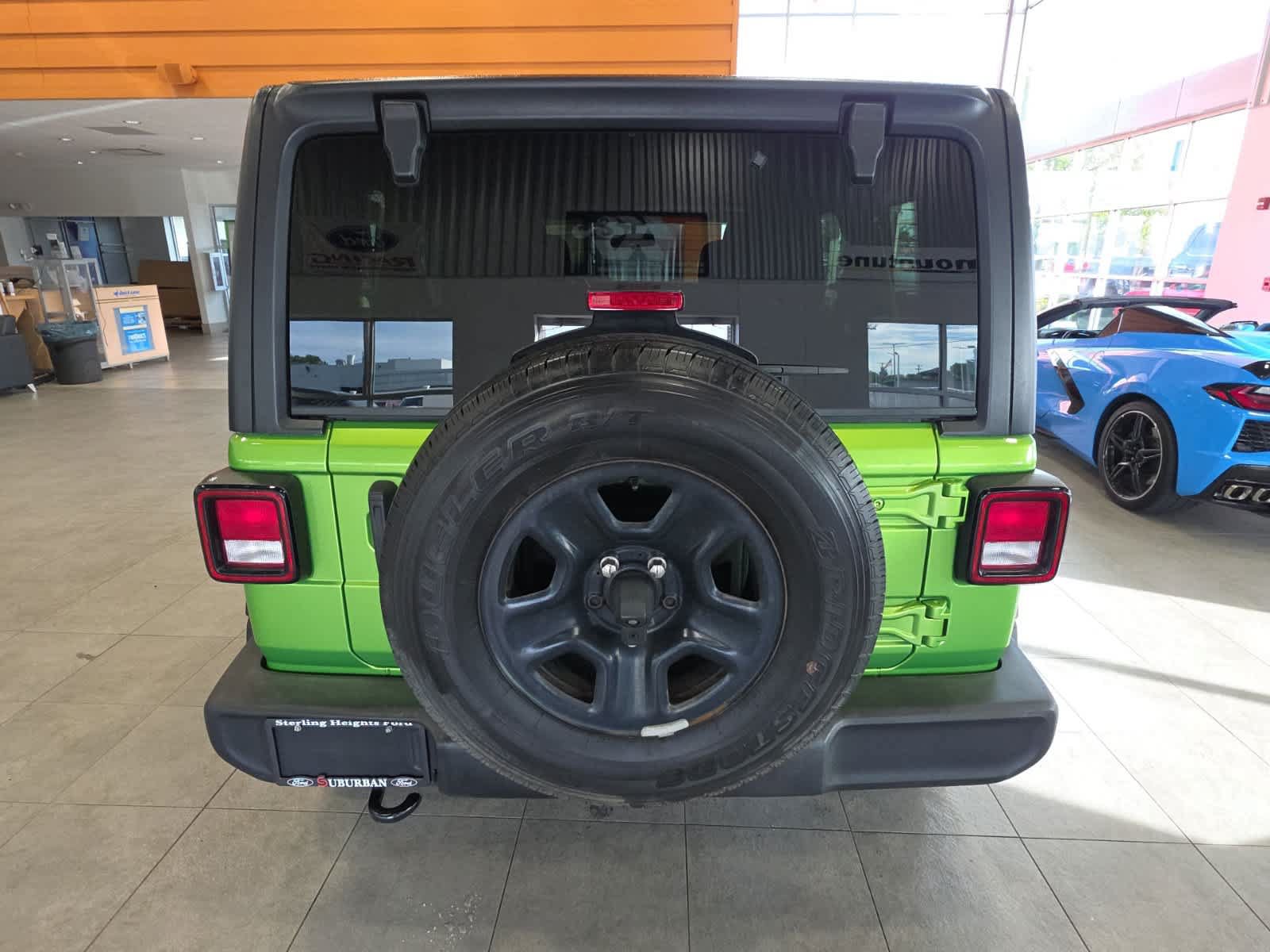 Used 2018 Jeep Wrangler Unlimited Sport AWD/4WD image 9