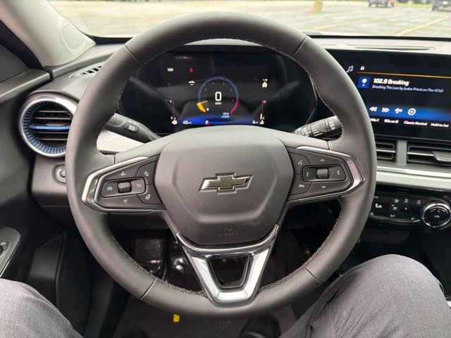New 2026 Chevrolet Trax LT w/ Driver Confidence Package FWD image 13