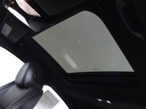 Used 2022 BMW 330i xDrive 330i xDrive w/ Convenience Package image 18