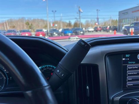 Used 2019 GMC Sierra 2500 Denali w/ Duramax Plus Package AWD/4WD image 27