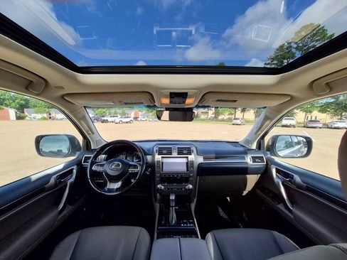 Used 2021 Lexus GX 460 Premium AWD/4WD image 14