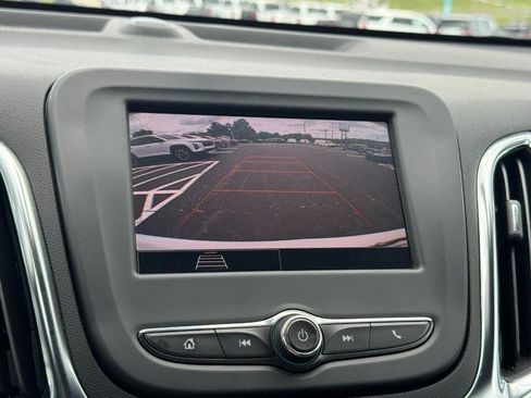 Used 2024 Chevrolet Equinox LT FWD image 21