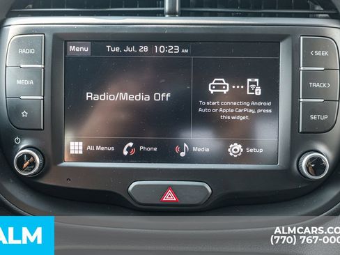Used 2025 Kia Soul LX w/ LX Technology Package FWD image 37