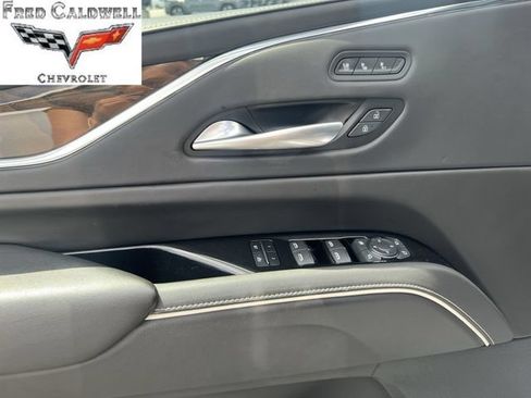 Certified 2023 Cadillac Escalade Sport Platinum AWD/4WD image 29