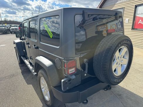 Used 2013 Jeep Wrangler Unlimited Sport w/ Dual Top Group image 7