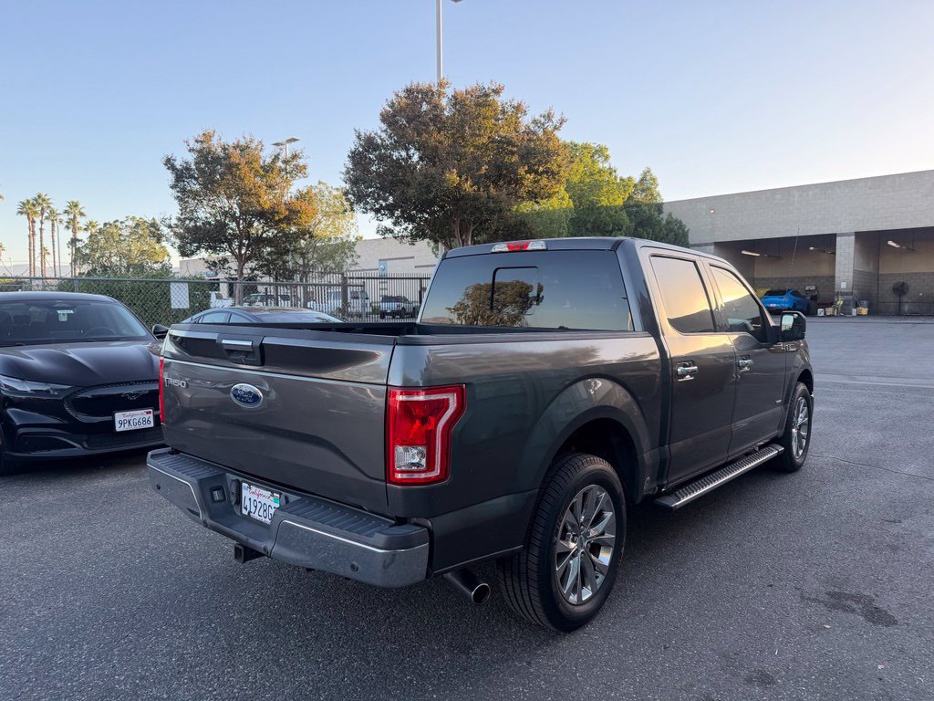 Used 2015 Ford F150 XLT w/ Equipment Group 302A Luxury RWD image 3