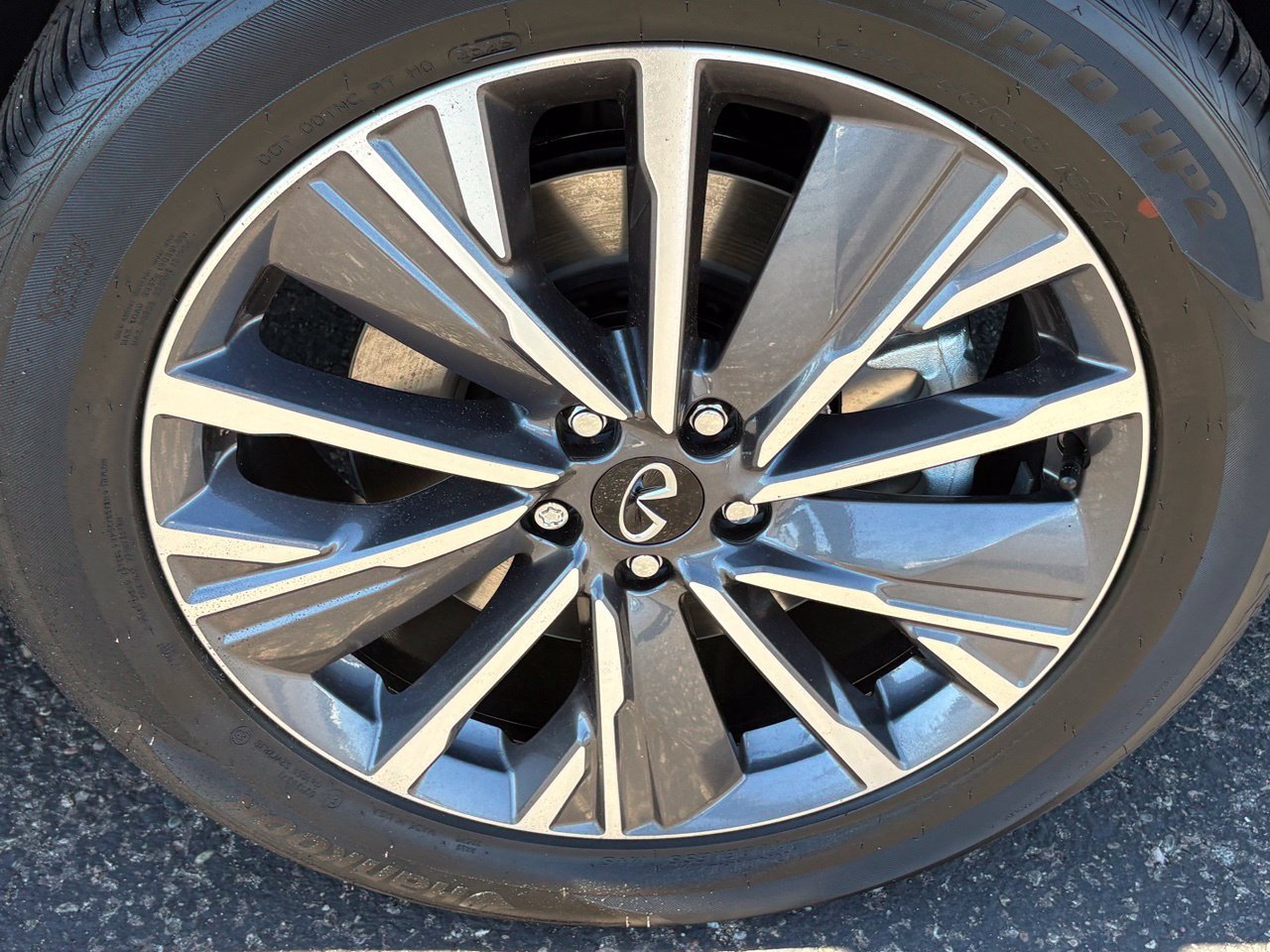 New 2027 INFINITI QX60 Luxe FWD image 10