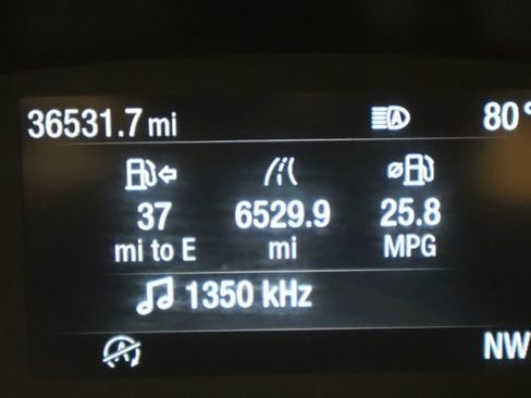 Used 2022 Ford Escape SE w/ Convenience Package FWD image 29