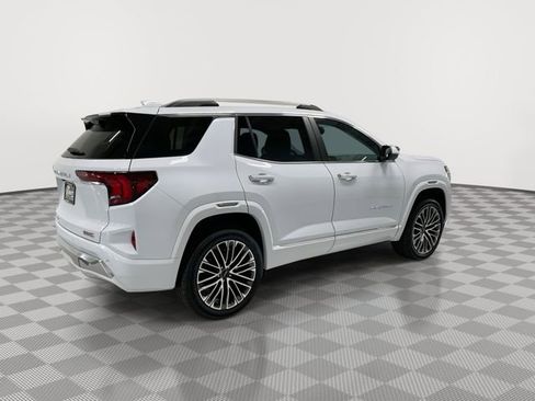 New 2026 GMC Terrain Denali w/ LPO, Floor Liner Package image 11