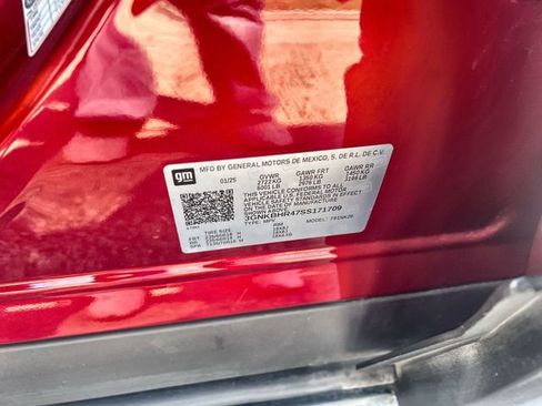 Certified 2025 Chevrolet Blazer LT AWD/4WD image 33