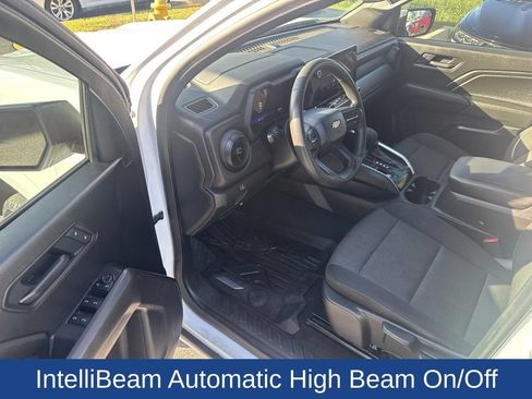 Used 2025 Chevrolet Colorado W/T w/ Advanced Trailering Package RWD image 11