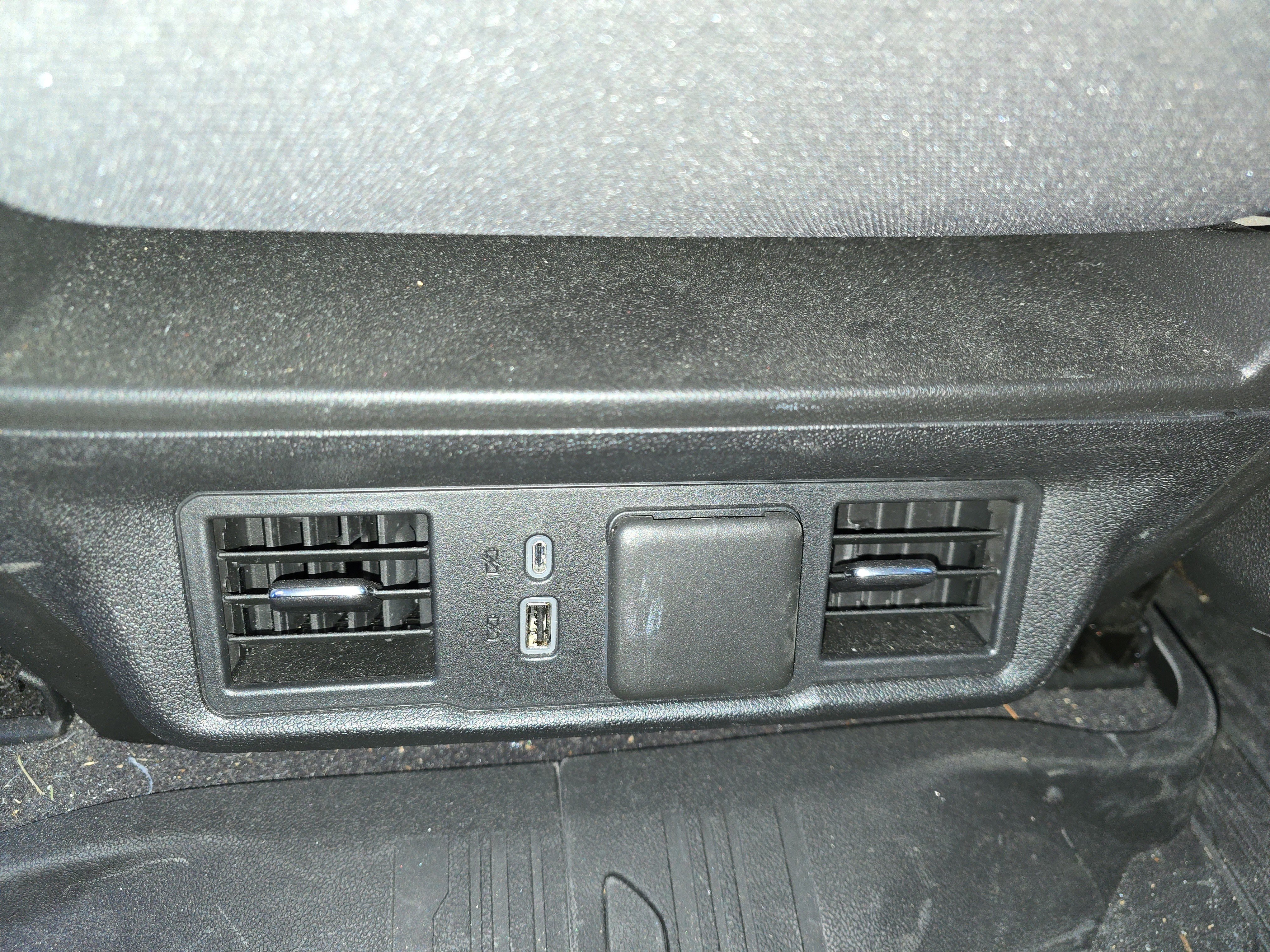 Used 2023 GMC Sierra 1500 Elevation AWD/4WD image 15