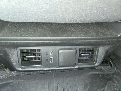 Used 2023 GMC Sierra 1500 Elevation AWD/4WD image 15