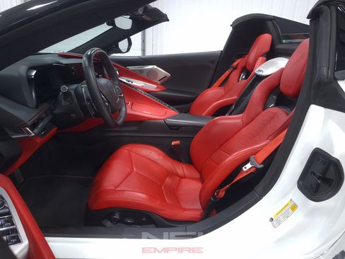 Used 2024 Chevrolet Corvette Stingray Premium Conv w/ Z51 Performance Package RWD image 26