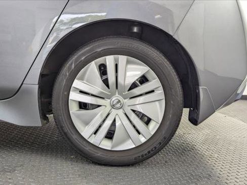 Used 2022 Nissan Leaf S FWD image 27