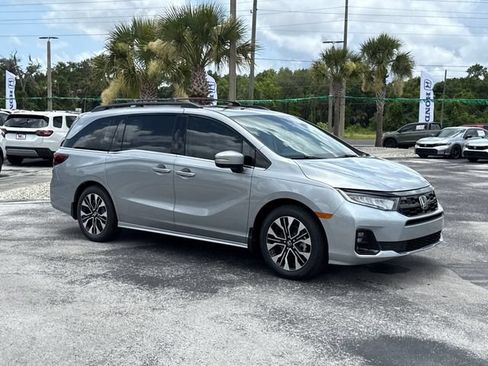 New 2026 Honda Odyssey Elite image 4