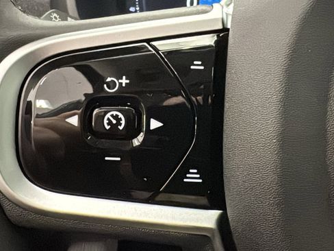 New 2026 Volvo XC90 T8 Ultra w/ Lounge Package AWD/4WD image 13