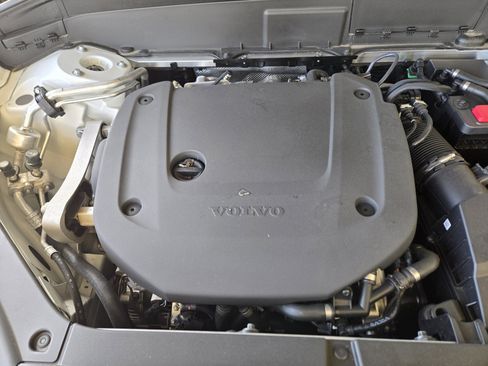 Used 2025 Volvo XC90 B6 Ultra w/ Protection Package Premier image 42