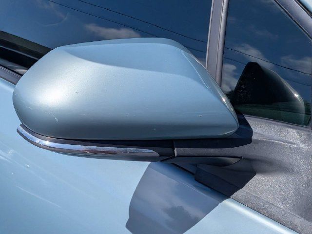 Used 2016 Toyota Prius Two FWD image 11