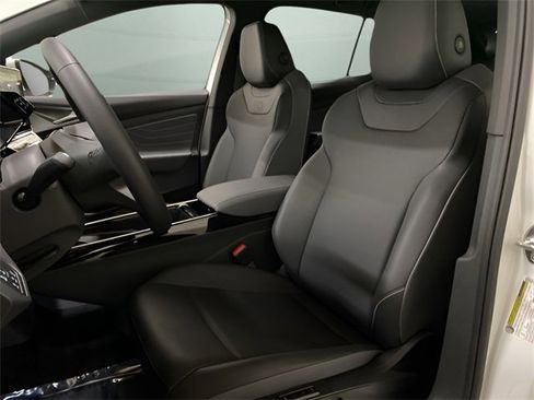 Used 2023 Volkswagen ID.4 Pro S image 60