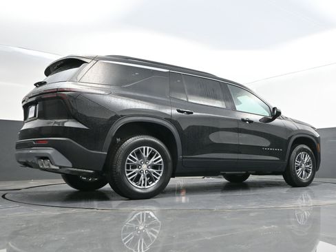 New 2026 Chevrolet Traverse LT w/ Driver Confidence Package AWD/4WD image 37