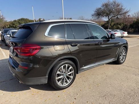 Used 2019 BMW X3 sDrive30i w/ Premium Package image 3