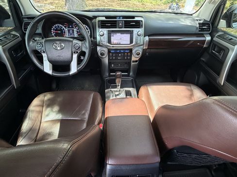 Used 2018 Toyota 4Runner Limited RWD image 35