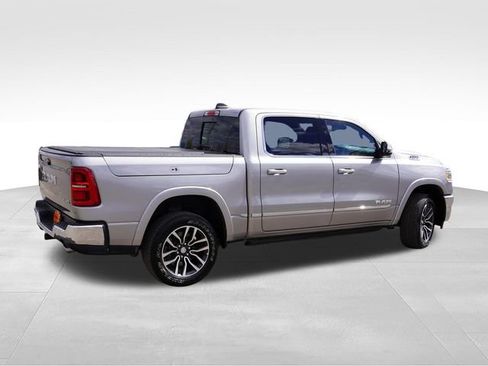 Used 2025 RAM 1500 Limited AWD/4WD image 4