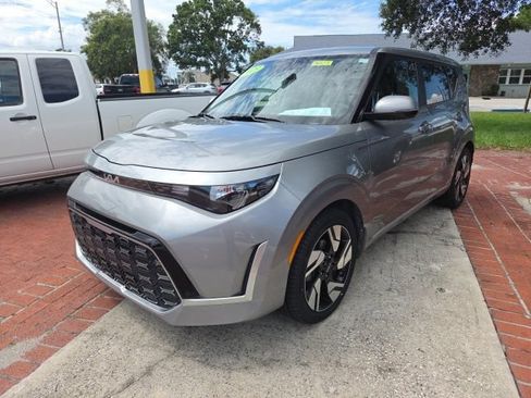 Used 2023 Kia Soul GT-Line FWD image 9