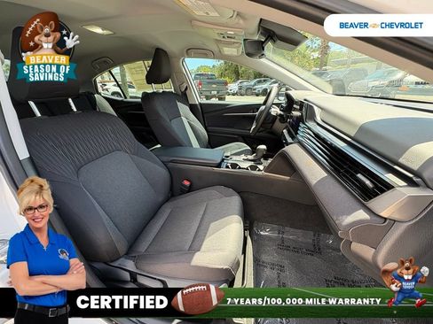 Used 2025 Toyota Camry LE FWD image 25