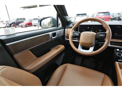 Certified 2025 Hyundai Santa Fe Limited image 10