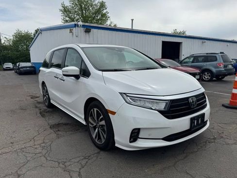 Used 2024 Honda Odyssey Touring image 8