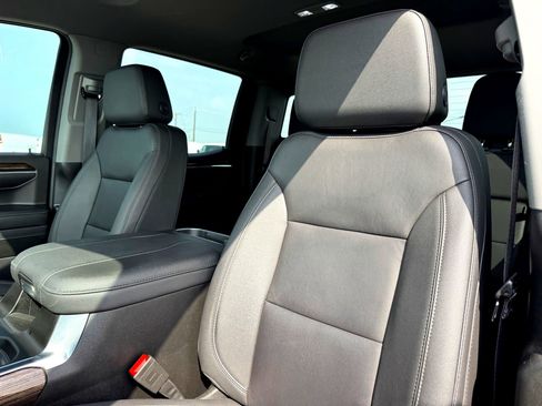 Used 2024 GMC Sierra 1500 Elevation w/ Elevation Premium Package AWD/4WD image 13