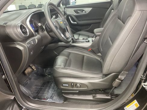 Used 2023 Chevrolet Blazer LT AWD/4WD image 32