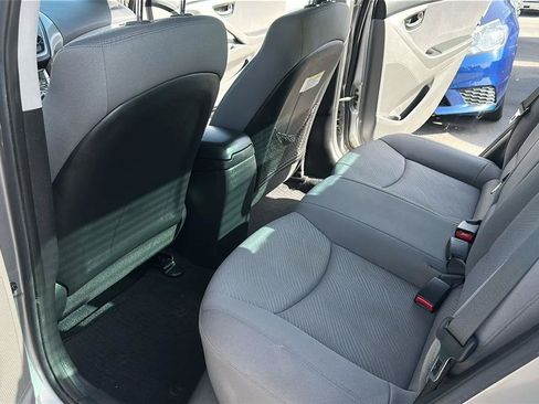 Used 2013 Hyundai Elantra GLS w/ Preferred Pkg FWD image 24